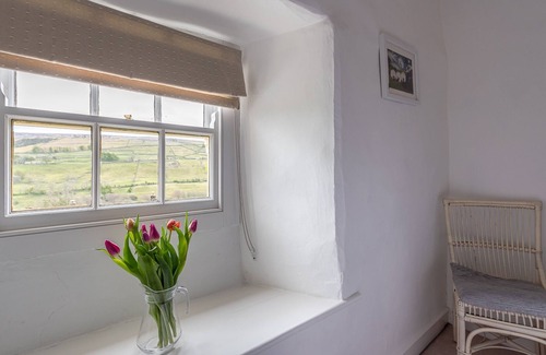 Feetham Casa | A fantastic cottage, w/ free wifi, secure bike storage, stunning views & a stones throw from the pub