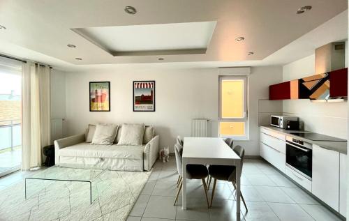 Saint-Louis Apartamento | A few steps from BASEL with Balcony and free private parking