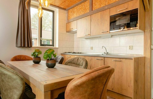 Zuna Cabina | A fine children's bungalow with outdoor sauna and bubble tub!