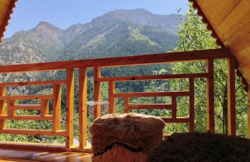 Banjar Casa | A frame cottage jibhi