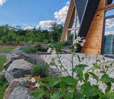 Corbu Chalet De Esquí | A-frame in Corbu