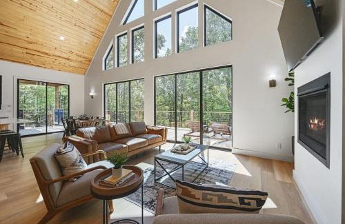 Broken Bow Casa | A-Frame of Mind - Modern Farmhouse
