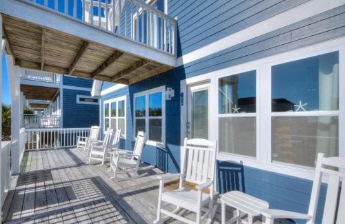 Caswell Beach Casa | A-Frameable Moment