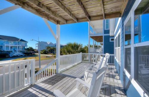 Caswell Beach Casa | A-Frameable Moment