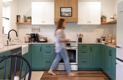 Snohomish Casa | a Fresh Farmhouse near downtown Snohomish