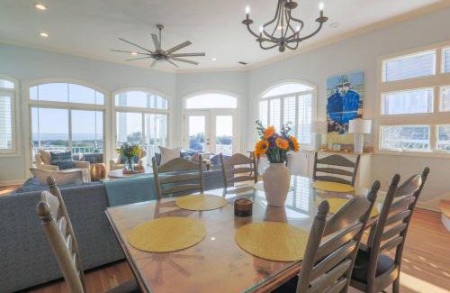 Ocean Point Casa | A Golden Sunrise