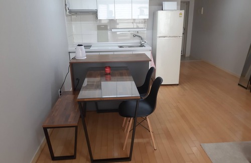 Janghang-dong Apartamento | Un buen Lake Park & Restaurant y también el centro comercial Shoppong están muy cerca.