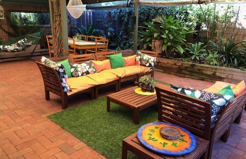 Henley Beach Casa | A Great Family Place en Henley Beach - Mascotas ✅ en frente del parque, elegante y confortable