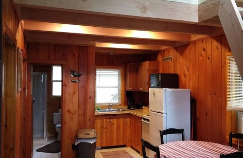 Northwoods Beach Cabina | Un gran lago de pesca!