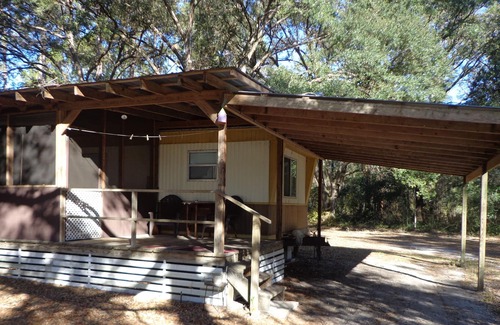Umatilla Casa | Un gran lugar para escaparse !! Hermosa casa en 10 acres para descansar de un hechizo.