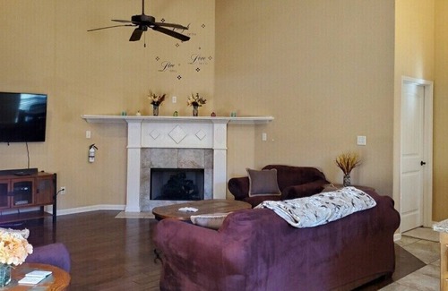 Jacksonville Casa | Una milla verde de la base de la fuerza aérea de Little Rock