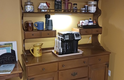 Mansfield Casa | A Groovy blast from the 70's awaits in this retro guest house .Pet friendly