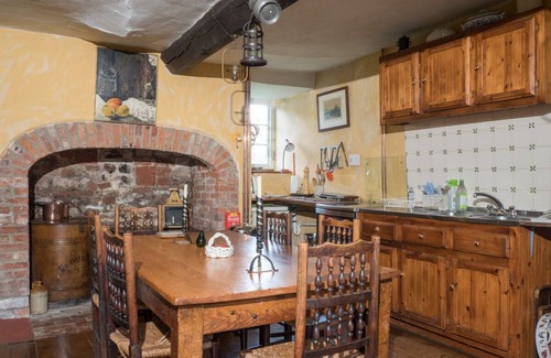 Dunster Cabaña | A HEAVENLY RETREAT WITH OFF-STREET PARKING