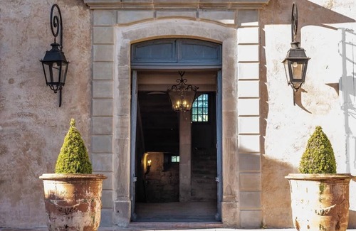 Caunes-Minervois Apartamento | A Historic & Modern Jewel in the Heart of Minervois