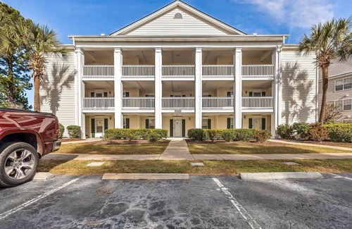 Carolina Forest Condominio | A Home Away from Home: 2-bdrm condo in Myrtle Beach w/amazing golf course view