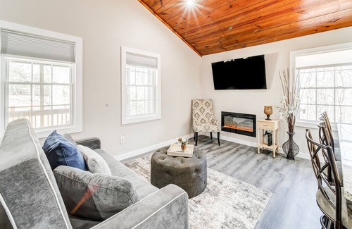 Jasper Casa | A home with Mountain View, Fire pit & Close to hiking trails, Pet-friendly!