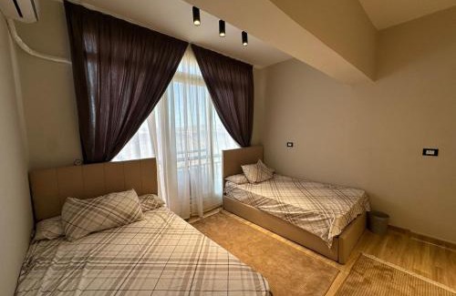 Dream Land Apartamento | A hotel apartment for rent in front of the Egypt Mall