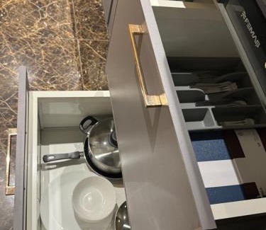 Ghirnatah Apartamento | A hotel apartment consisting of a bedroom and a living room
