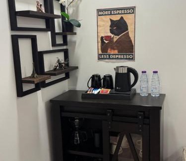 Ghirnatah Apartamento | A hotel apartment consisting of a bedroom and a living room