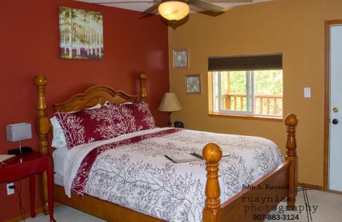Tok Cama Y Desayuno | A Hyde Away Inn B&B