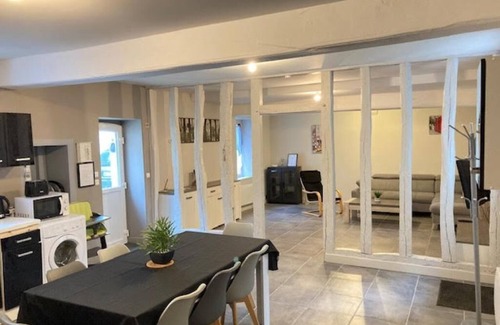 Neuvy-sur-Loire Cama Y Desayuno | A&J Family 8 Personnes