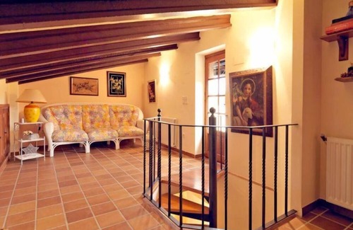 Creixell Casa | Una joya. Encantadora villa de piedra típica catalana con piscina y jardín