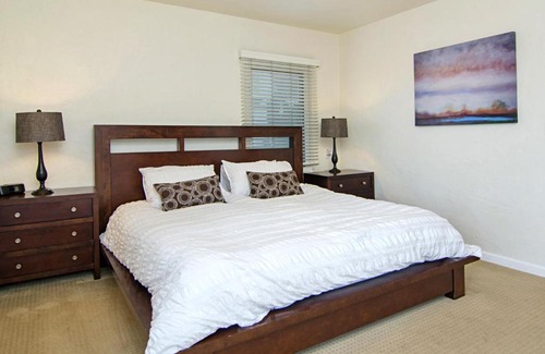 Middletown Apartamento | A King’s View in Mission Hills Apartment