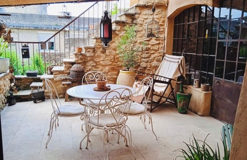 Sarrians Casa | A L'ombre des Dentelles Maison du 13ème Siècle Entièrement Restaurée