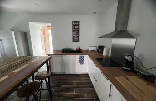 Saint-Germain-dEsteuil Casa | A LA Belle Etoile Maison Climatisee