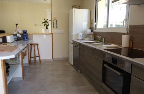 Mandeville-en-Bessin Casa | Una casa grande y cómoda, restaurado con buen gusto.