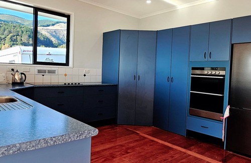Richmond Casa | A large and sunny family home close to all the amenities and perfect for exploring Nelson and Tasman