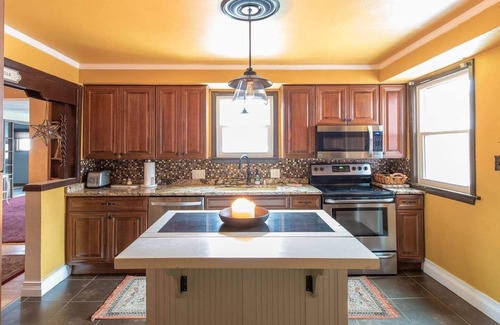 Bay View Casa | A Large Rustic Farmhouse In Bay View, Wisconsin
