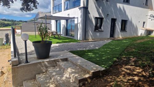 Peri Apartamento | A LIVIA Peri Ajaccio