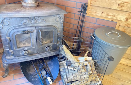 Higashiizu Cabina | A log house with a cute southern French interior You can enjoy the great outdoors
