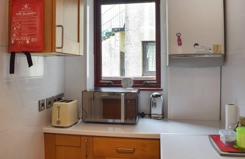 Largs Cabaña | A lovely ground floor apartment with private entrance.