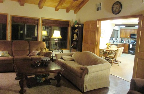 Pine Chalet De Esquí | Un encantador chalet de montaña