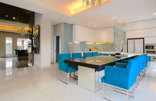 Cheras Casa | A Lux & Stylish 4BR House with Gazebo