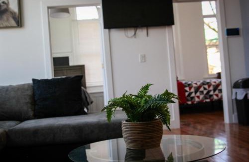 Newtonville Apartamento | A Luxurious 5 star Location 2 QUEEN Bed’s TROY