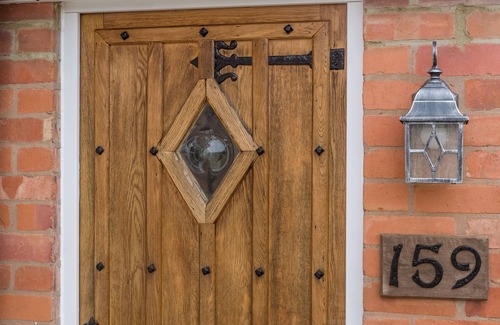 Stratford-upon-Avon Cabaña | A luxury cottage, family and pet friendly, close to Stratford Upon Avon centre