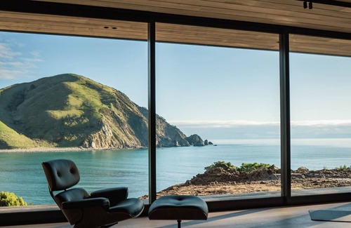 Nelson Region Casa | A luxury stay on Island Paradise, a very special property with stunning ocean views