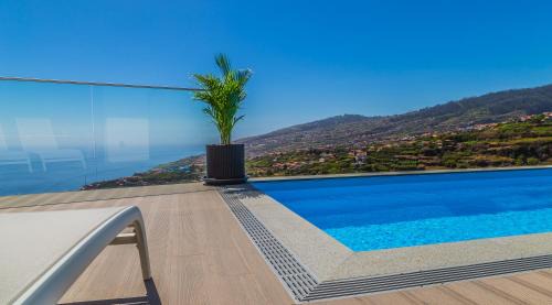 Calheta Casa | A&M House II Luxury Holidays Home