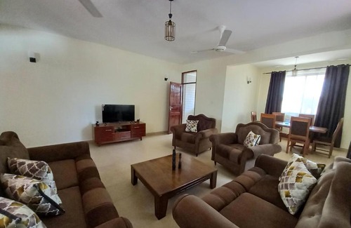 Kunduchi Apartamento | A Minimalist's Haven