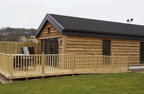 Crieff Cabina | Un lodge montana con jacuzzi con capacidad para 4 personas en 2 habitaciones