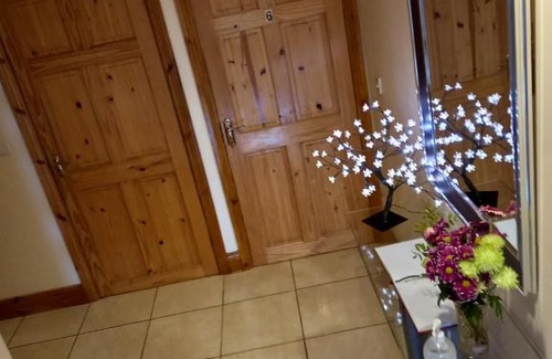 Valentia Island Cama Y Desayuno | A New U Country Cottage