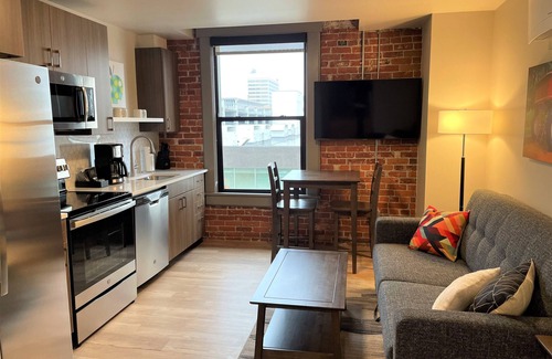 Riverside Apartamento | A Notable 1 Bed Travel Apartment Close to Many Spokane Attractions