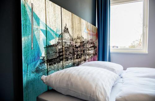 Mestre Hostal | a&o Hostel Venezia Mestre