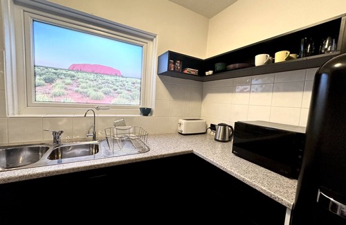 Mosman Park Apartamento | A one bed living haven with free parking and close to local attractions.