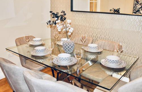 Reading Casa | A peaceful home with a garden