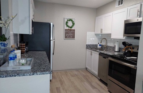 Smyrna Apartamento | A peaceful Lake view by The Battery