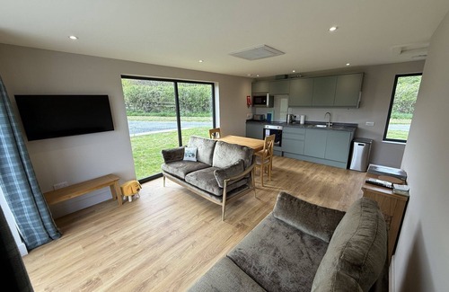 Loanhead Chalet De Esquí | A peaceful retreat just moments from Edinburgh